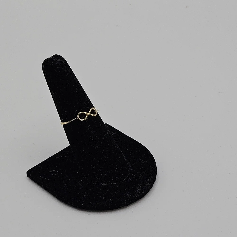 gold wash infinity ring size 6.75 stamped 925K